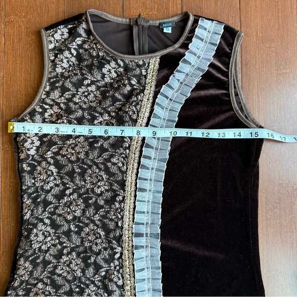 Unique Brown and Gold‎ Sleeveless Top - Picture 6 of 7